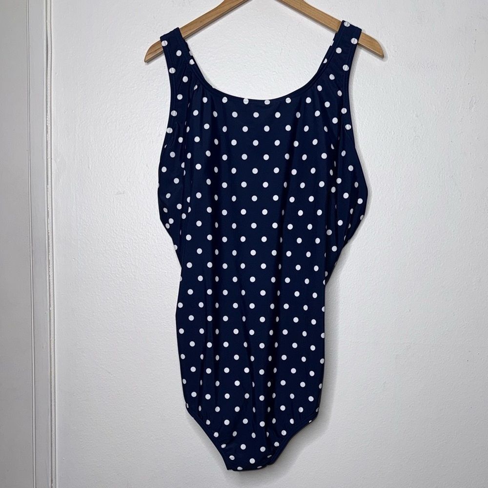 Lands' End Women's Plus Size Slender Suit Carmela One Piece Swimsuit Siz… - Picture 2 of 9